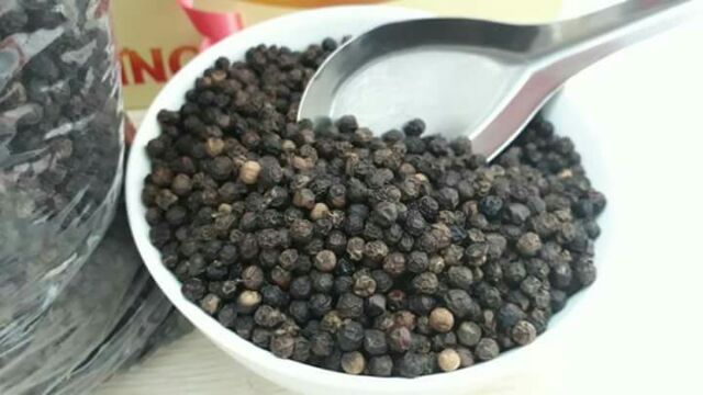1kg hạt tiêu khô