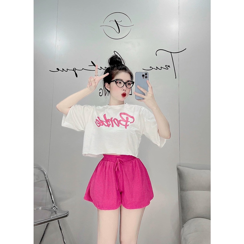 Set bộ quần đùi xoè trơn mix áo thun trắng croptop chữ babie tay ngắn xinh