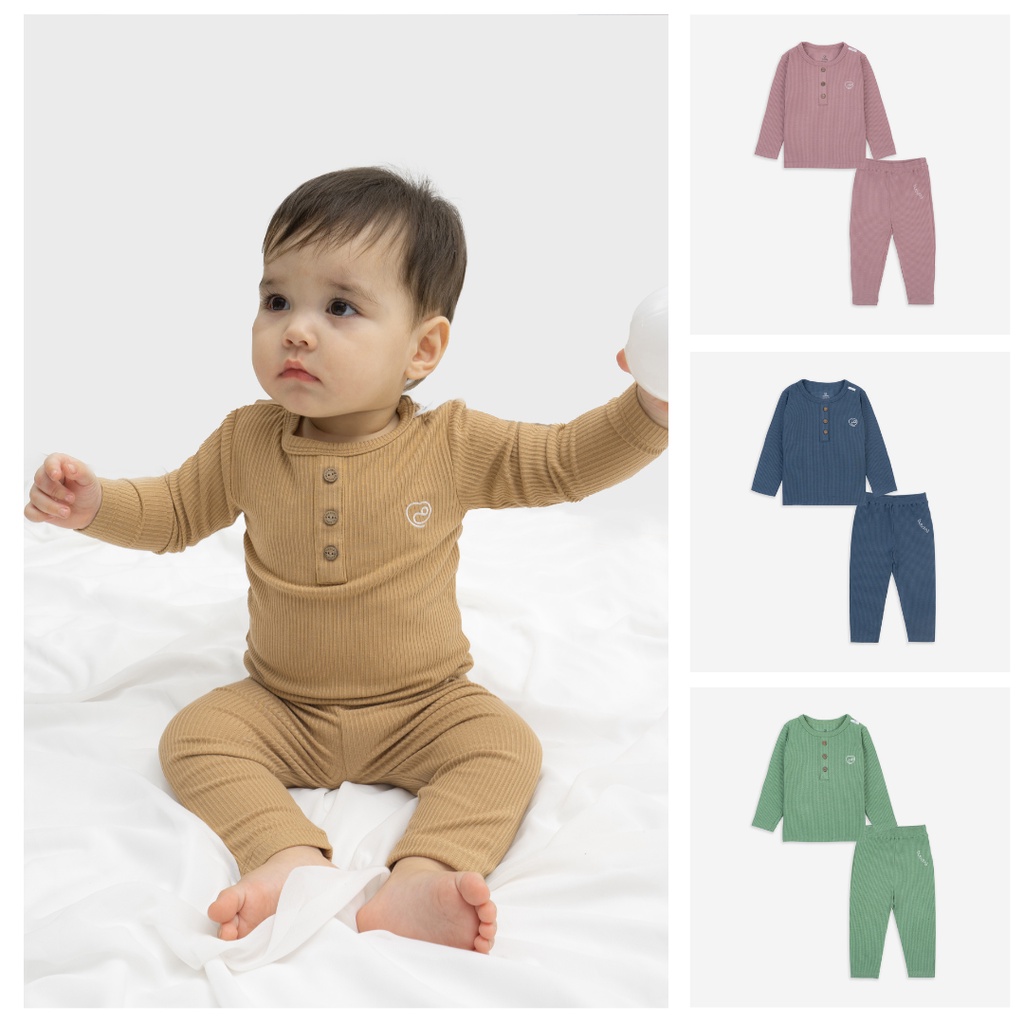 Bộ quần áo dài tay cổ tròn bổ nẹp - Candie Molist