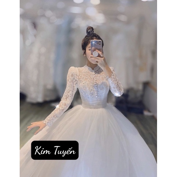 Váy cưới mặc ngày cưới