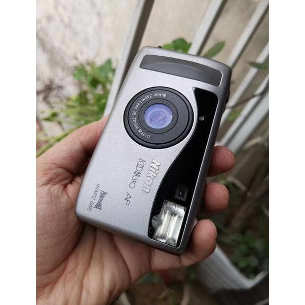Máy ảnh film vintage 35mm PnS Nikon zoom 310AF body aluminium