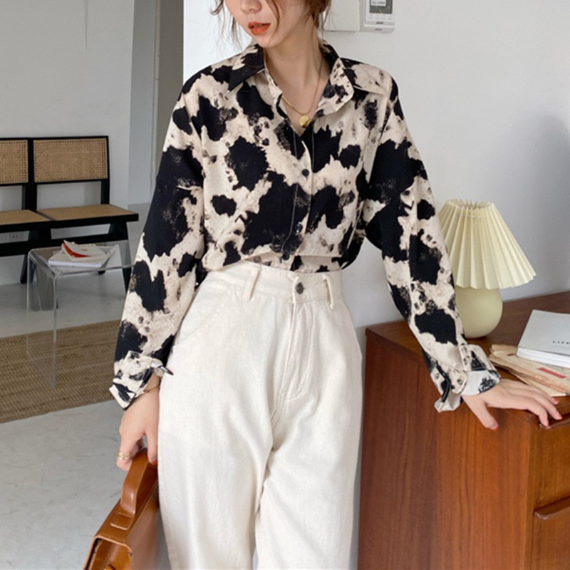 [Sẵn hàng - Freeship] Áo Sơ Mi Nữ Tay Dài Họa Tiết Bò Sữa Phong Cách Retro, Áo Sơ Mi Dáng Rộng Xinh Xắn | BigBuy360 - bigbuy360.vn