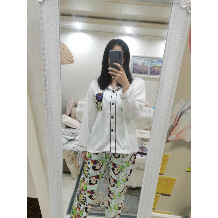 Bộ Đồ Ngủ Dài Tay Dáng Rộng In Hoạt Hình Bạch Tuyết Dễ Thương Cho Nữ