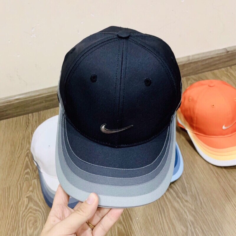 Mũ Nike sóng 2021