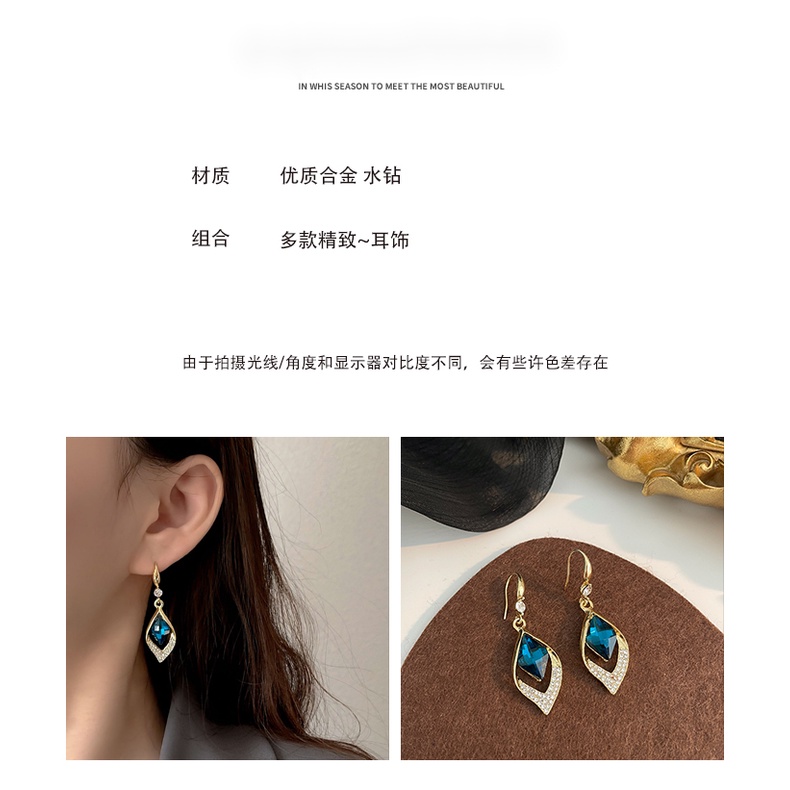 Bông Tai Mạ Vàng Đính Ngọc Trai Sang Trọng Cho Nữ