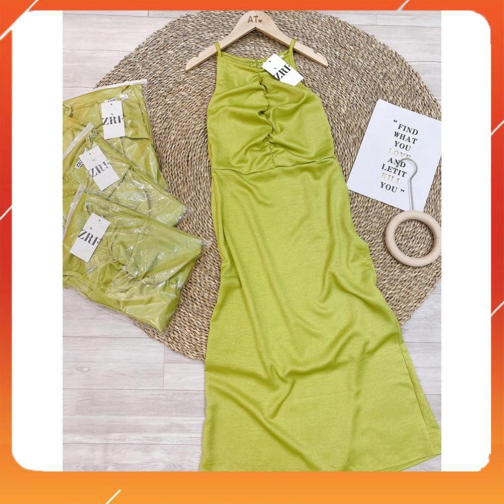 Váy Thiết Kế, Đầm Thiết Kế Cổ Yếm Xanh Chuối Chất Lụa Tằm Dúm Ngực Siêu Sang | BigBuy360 - bigbuy360.vn