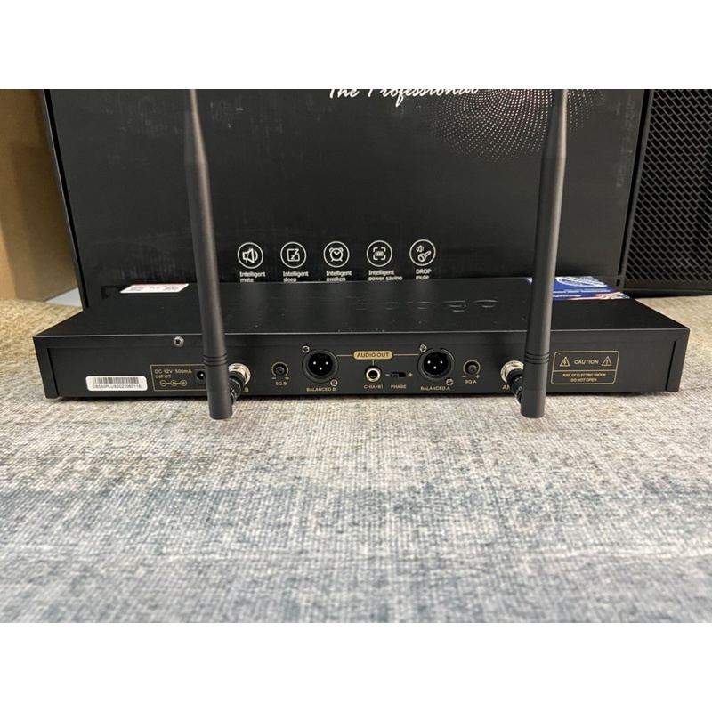 Micro dBacoustic DB 550Plus V2 hàng nhập khẩu chính hãng, chất âm tuyệt vời cho kinh doanh, gia đình.