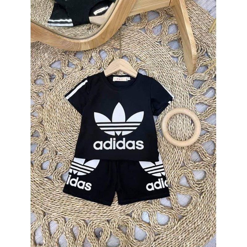 Sét bộ adidas in hình trắng cho bé chất đẹp giá rẻ