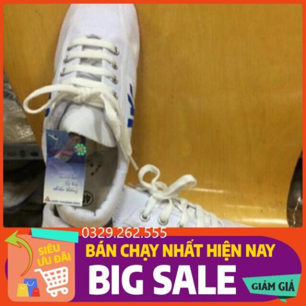 (FreeShip) Giầy đinh đá bóng mầu trắng hàng xuất khẩu cao cấp hàng chuẩn công ty