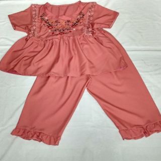 Đồ bộ lửng thêu hoa siêu xinh (có nơ thắt eo)