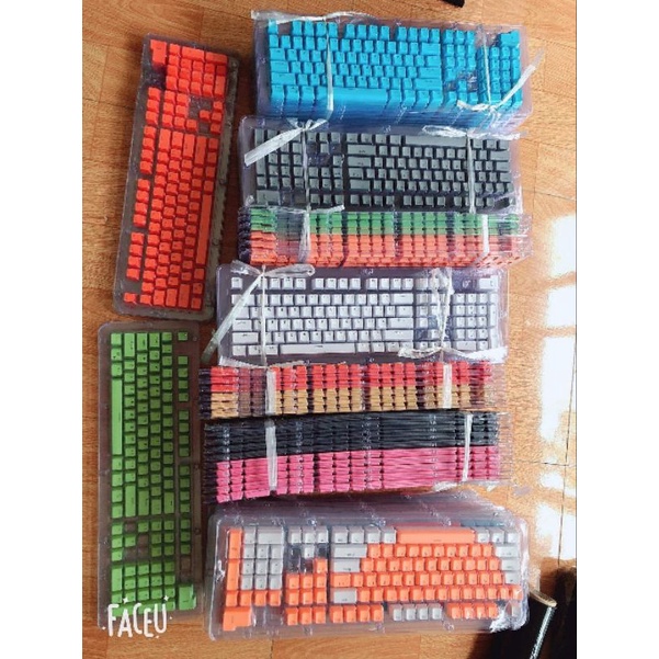 Keycap PBT xuyên led dùng cho phím cơ