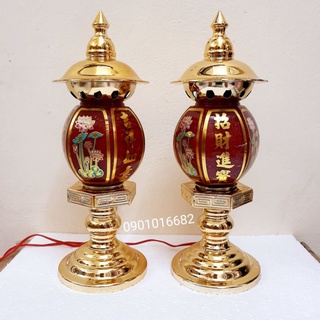 Đèn thờ cúng kiểu dáng lục giác tròn (1 cặp) cao 38cm. Phù hợp với mọi loại ban thờ, tủ thờ, khám thờ.