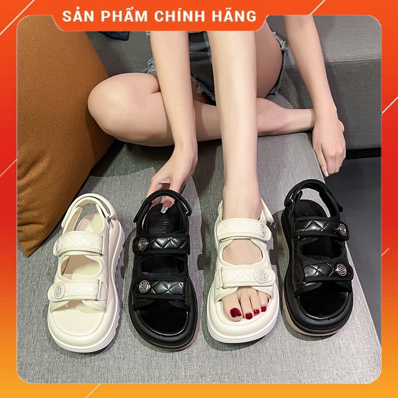 Sandal Học Sinh Nữ Đế Răng Chống Trơn Trượt Chàm