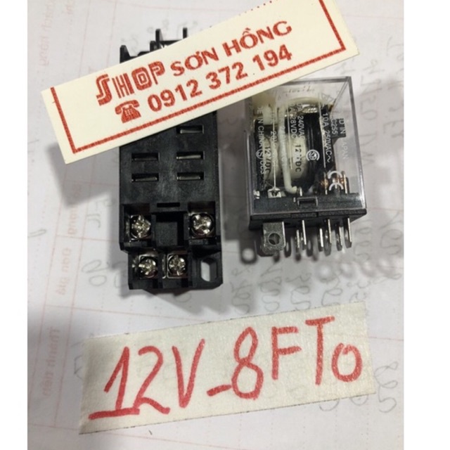 Rơ le 12V 8 chân to kèm đế