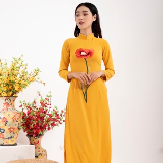 Áo dài truyền thống thêu
