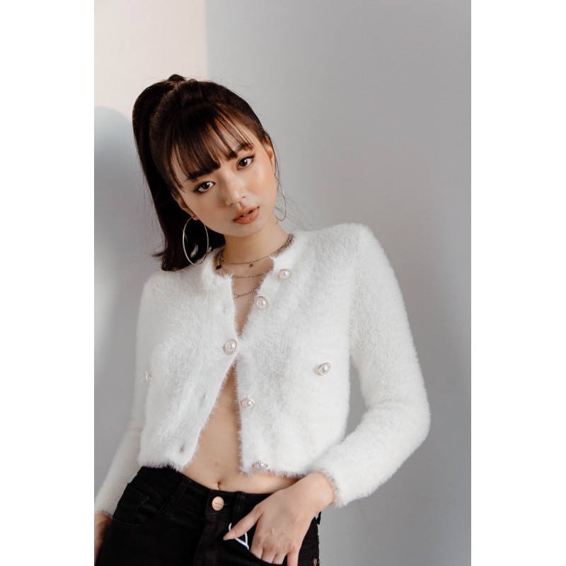 Áo cardigan len lông mịn dáng ngắn khuy ngọc túi ngực Mia Ritta A2015 | BigBuy360 - bigbuy360.vn
