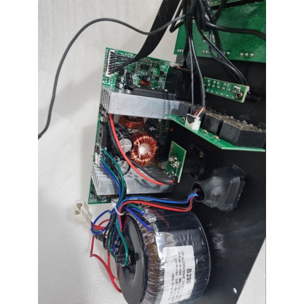 Mẫu  board  kéo  đứng  mới B290 có reverb  , chỉnh âm trung công suất  lớn