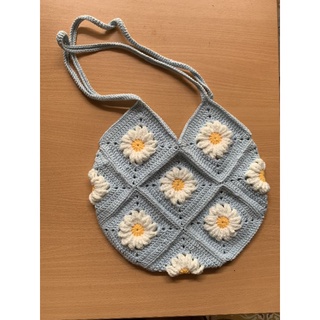 Túi tote len ghép hoa handmade