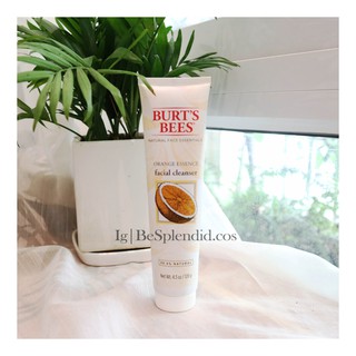 BURT’S BEES Sữa rửa mặt chiết xuất cam Orange Essence Facial Cleanser