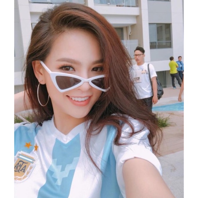 [GIÁ SỈ] MẮT KÍNH THỜI TRANG GỌNG XẾCH 3 MÀU ĐEN TRẮNG ĐỎ ĐẸP ĐỘC LẠ MỚI VỀ | BigBuy360 - bigbuy360.vn