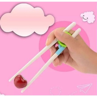 Đũa tập gắp thức ăn cho bé