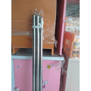 cây lấy đồ inox 201