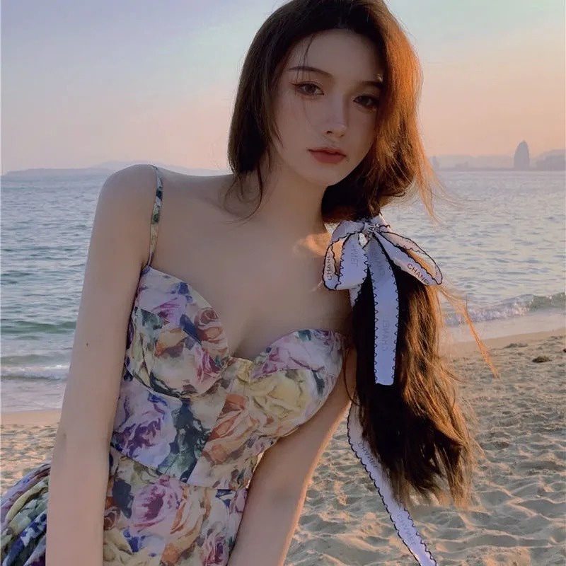 Đầm Hoa Hai Dây Dáng Ôm Thời Trang Đi Biển Quyến Rũ Cho Nữ