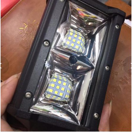 Đèn pha led 12-24V 50w 18 bóng led