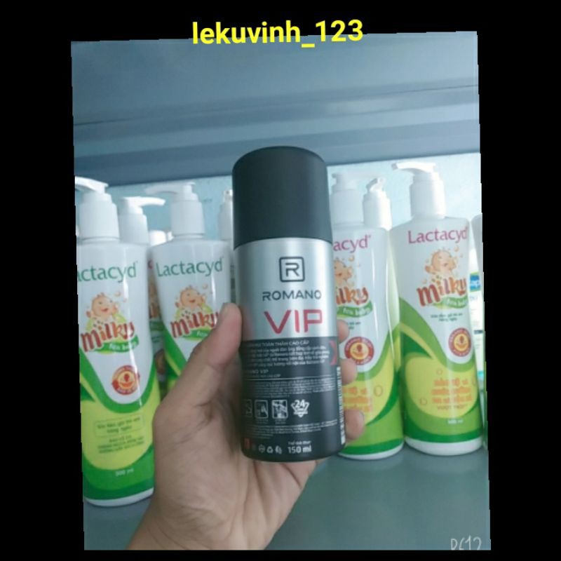 Xịt khử mùi toàn thân Romano vip 150ml