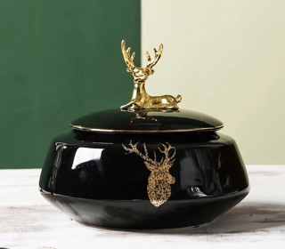 [Mã LIFEBKA5 giảm 10% tối đa 1 Triệu đơn 500k] (Có sẵn )Gạt tàn gốm sứ hình hươu