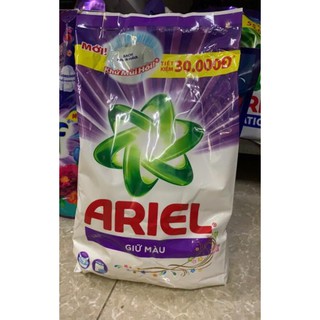 Bột giặt Ariel Giữ màu 2.7kg