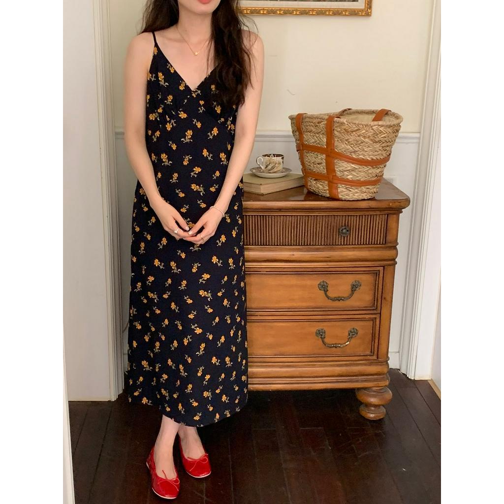 Đầm Hoa Hai Dây Dáng Dài Vừa Vặn 61712