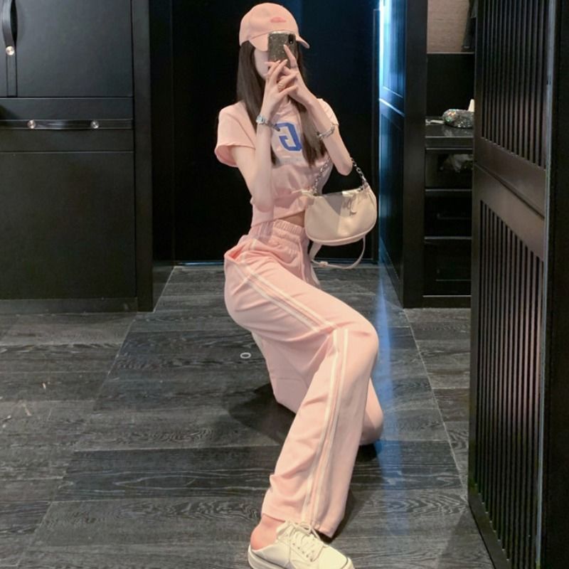 Áo thun ngắn tay và Quần dài ống rộng thời trang cho nữ