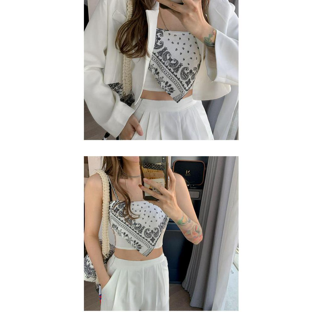 Áo Croptop Sát Nách Hoạ Tiết In Phong Cách Retro Quyến Rũ