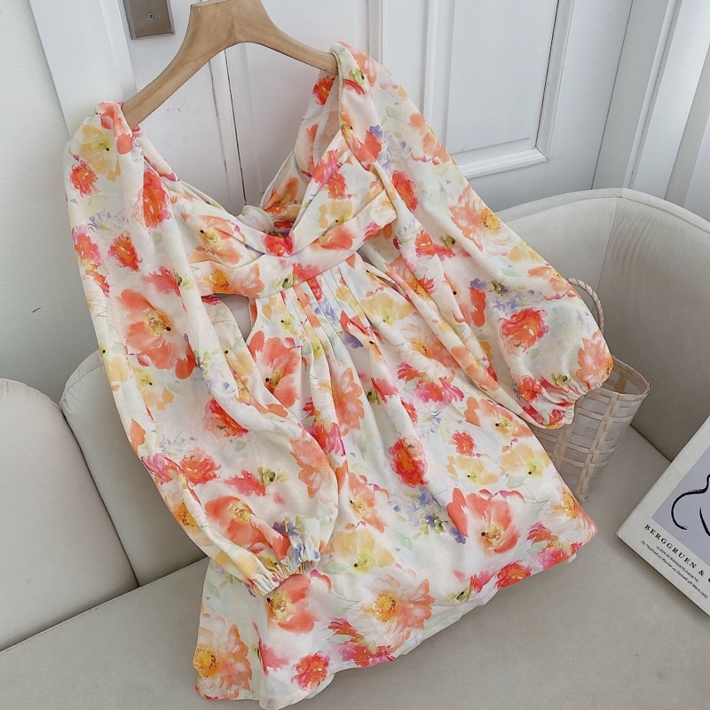 ĐẦM HOA CAM CUT OUT 2 BÊN NƠ LƯNG SAU
