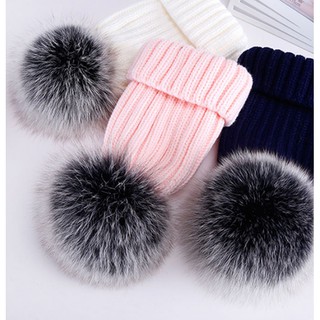 Quả bông gắn mũ