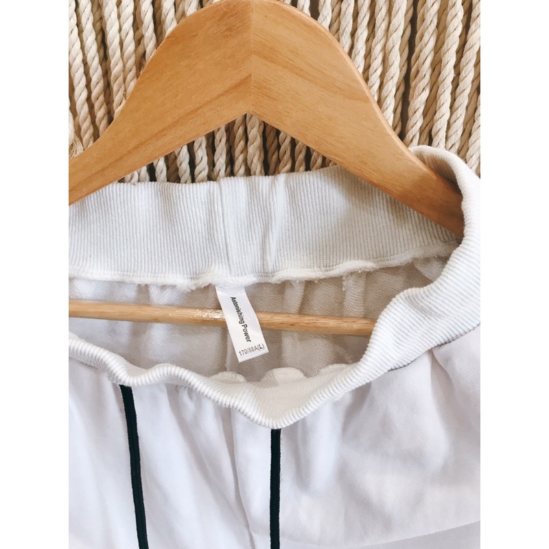 Pass set thể thao size L  Korea brand