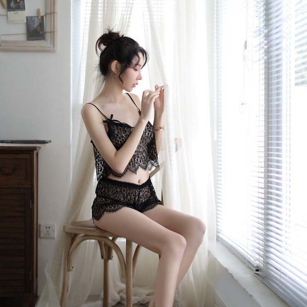 Set đồ ngủ hai mảnh phối ren cổ chữ V gợi cảm cho nữ