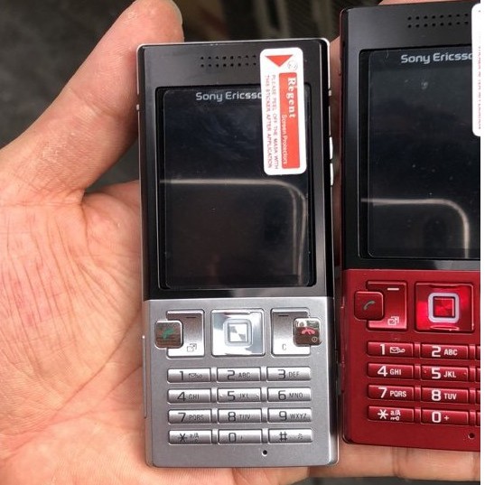 ĐIỆN THOẠI SONY ERICSSON T700 SIÊU MỎNG