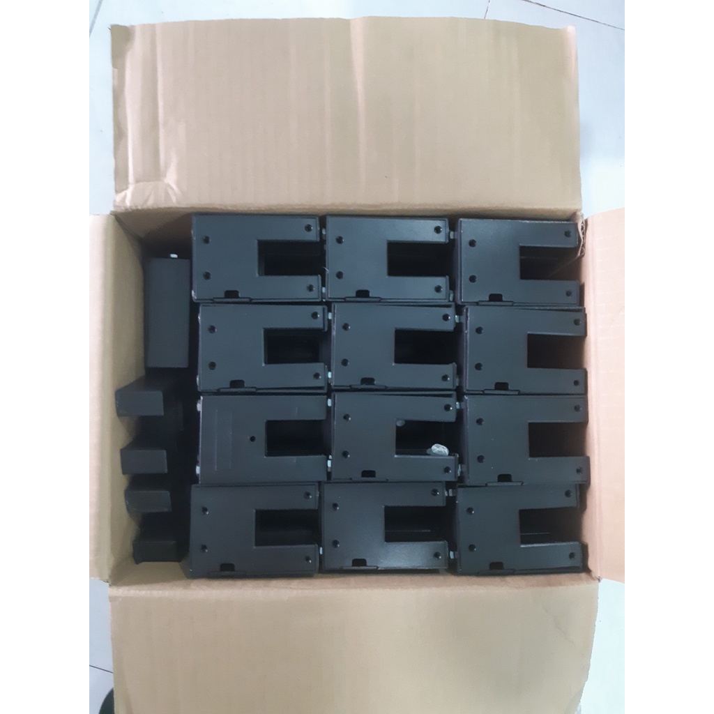 Móng Ngựa Thang Máy