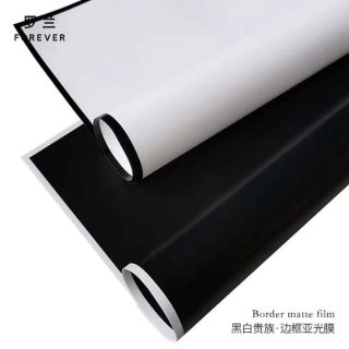 Xấp 20 tờ giấy gói hoa đen/ trắng viền