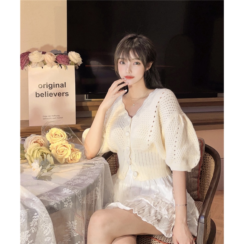 Áo kiểu Hàn Quốc đẹp bánh bèo tay phông tay ngắn AKN003