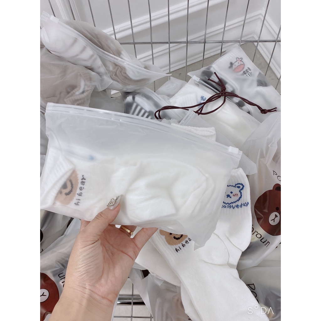 Tất cổ cao màu trắng nhiều  hình in dáng yêu đẹp mắt kiểu Hàn Quốc cho nữ