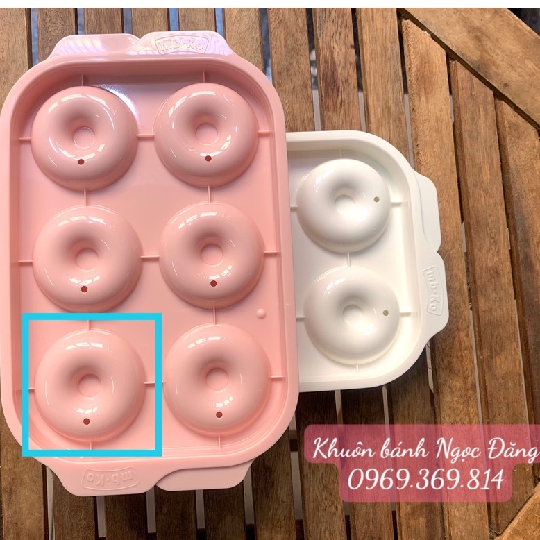 Khuôn rau câu / khay đá hình bánh donut nhựa nhập khẩu
