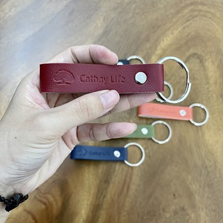 MÓC KHÓA DA DẬP LOGO CATHAY