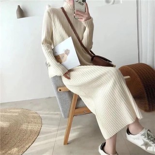 Váy len dáng suông dài