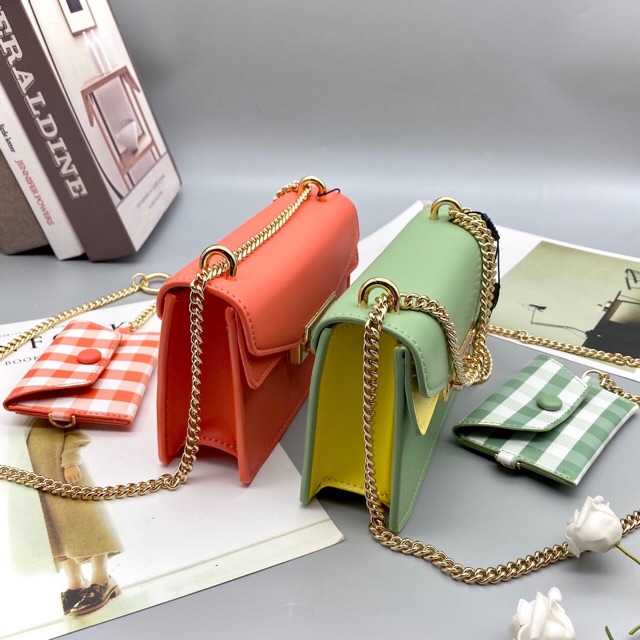 Túi đeo chép tặng kèm ví xinh