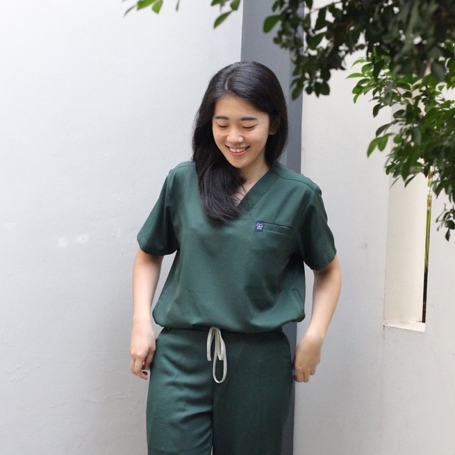 Áo Sơ Mi Tay Ngắn Cổ Chữ V - Màu Xanh Dương Đậm