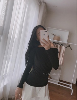 Áo thun dài tay trễ vai