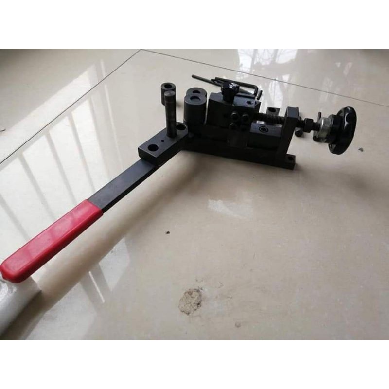 Vam uốn mini đa năng, gồm 9 chi tiết khuôn thép chất lượng.
